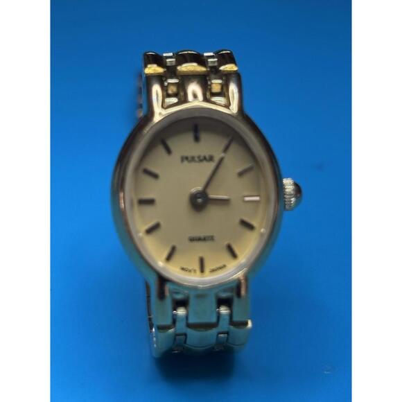Pulsar Accessories - Small PULSAR Gold QUARTZ LADIES WRISTWATCH  New Battery